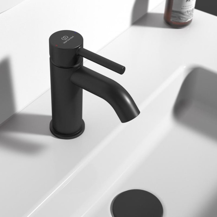 Ideal Standard Ceraline håndvaskarmatur, sort