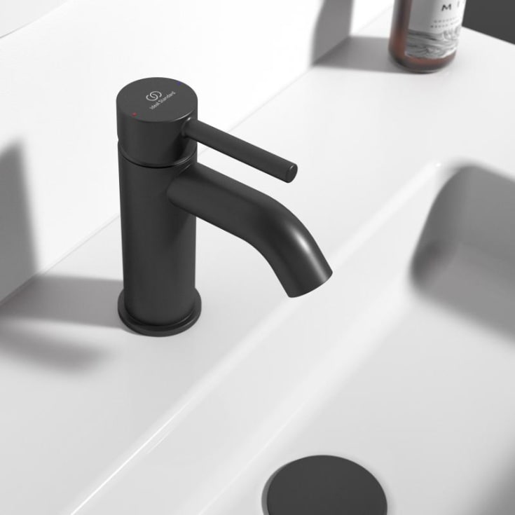 Ideal Standard Ceraline tvättställsblandare, svart