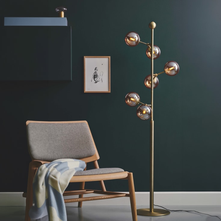Halo Design Atom golvlampa, bärnstensfärgad
