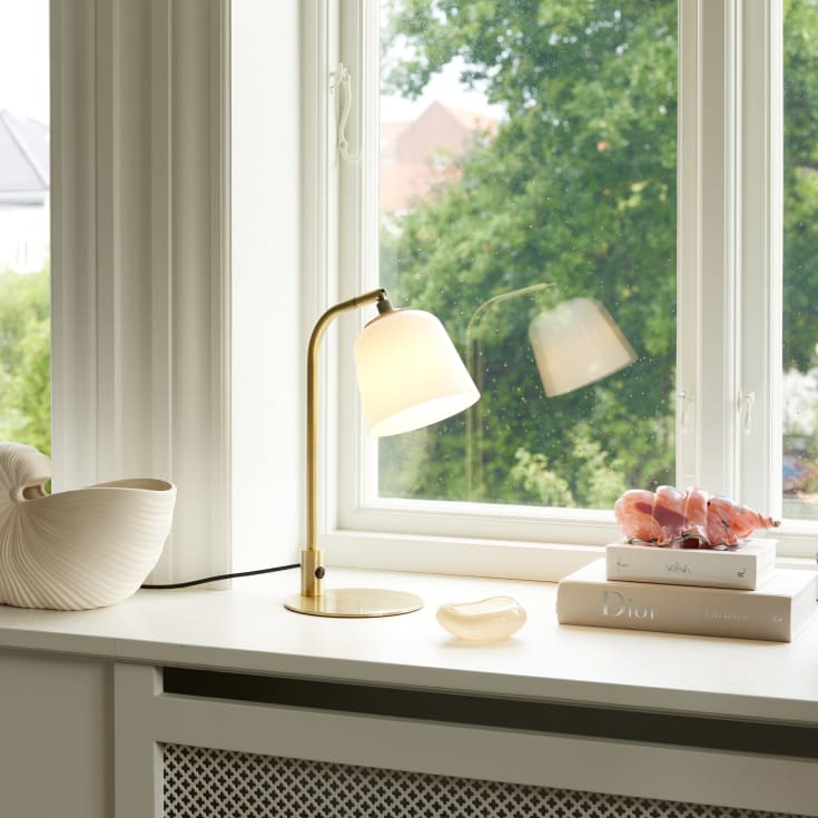 Halo Design Room 49 bordslampa