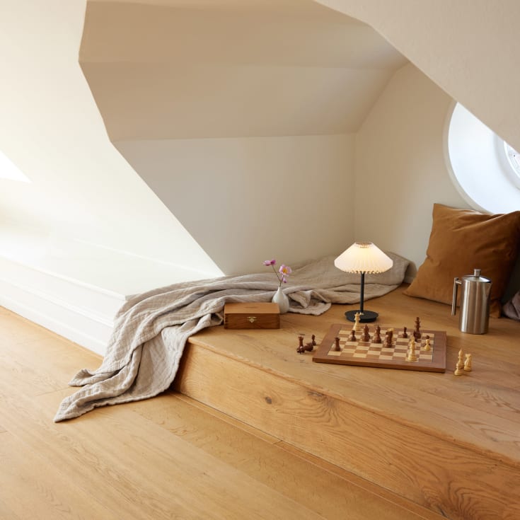 Halo Design Paris oppladbar bordlampe, sort
