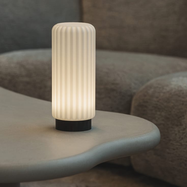 Atelier Pierre Dentelles genopladelig bordlampe, H29 cm, sort
