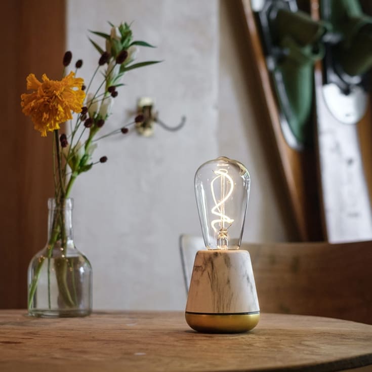 Humble One Smart oppladbar bordlampe, hvit marmor