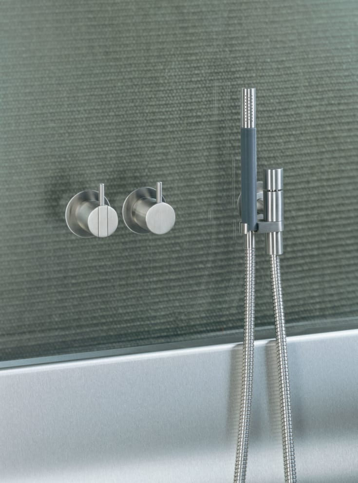Vola 2471duschset, vattenbesparande, stål