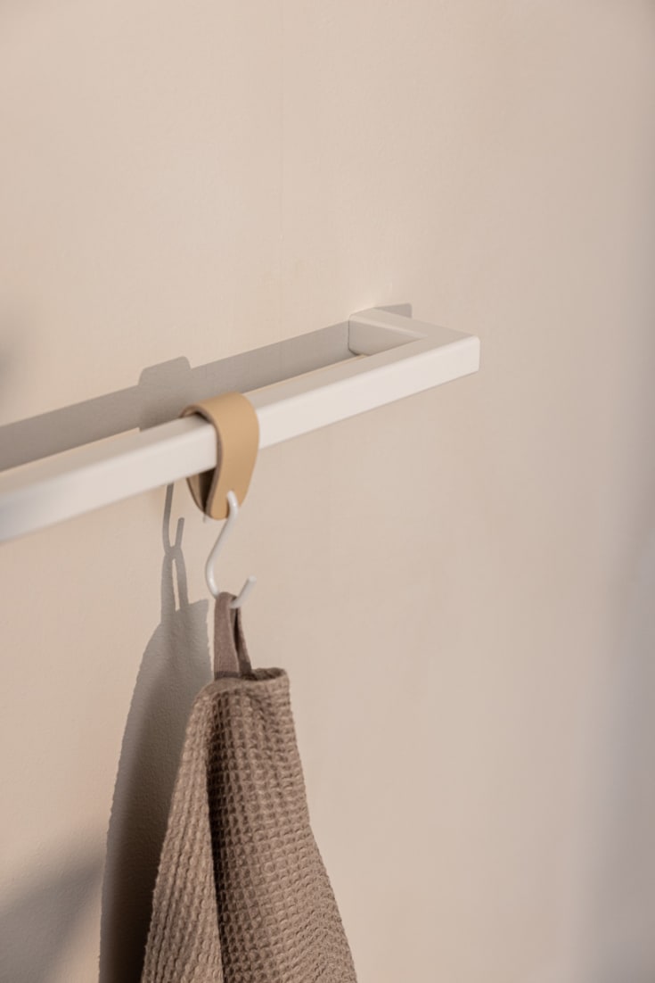 Metallbude Vana håndklestang, 85 cm, hvit