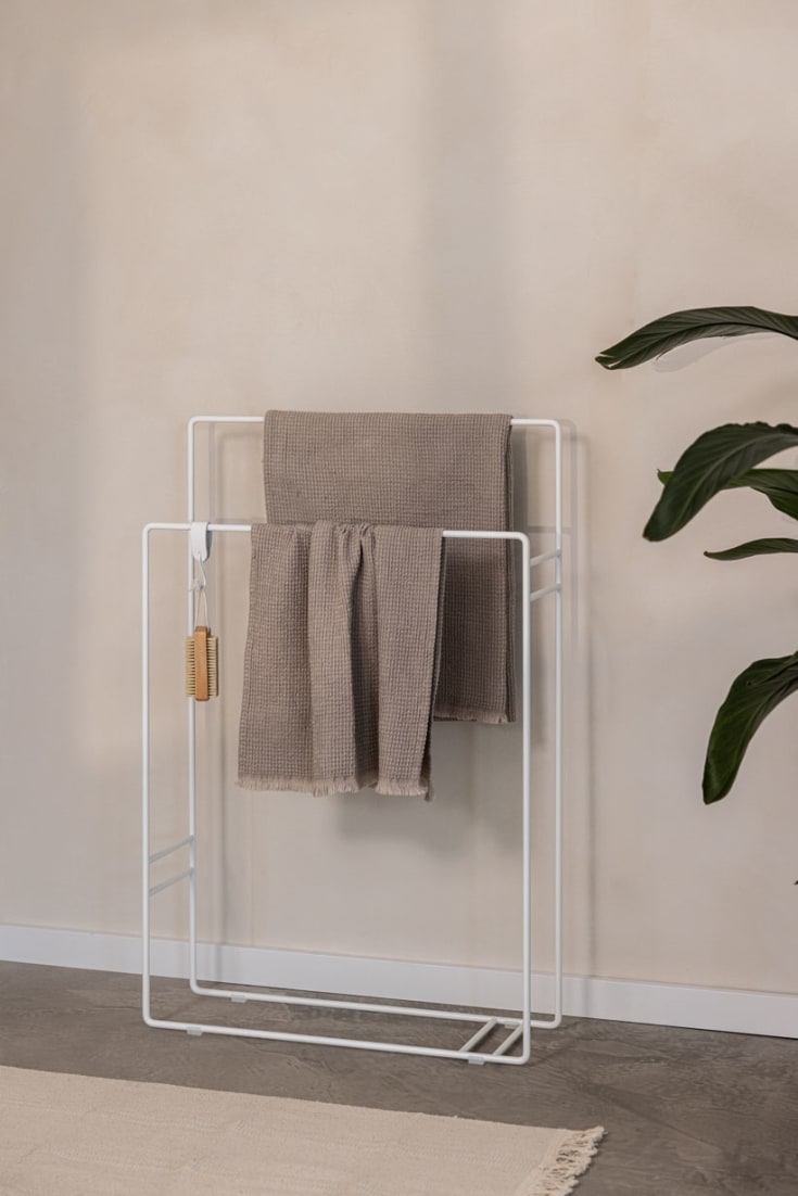 Metallbude Delaya håndklædeholder, 60 cm, hvid