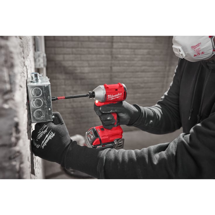 Milwaukee M18 kulfri 1/4" slagskruemaskine, u. batteri