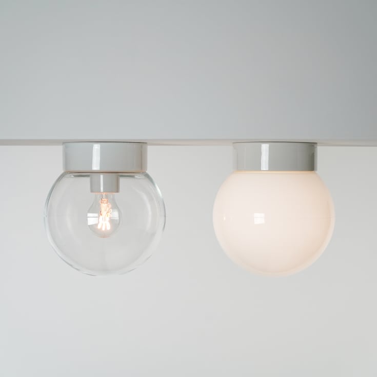 Ifö Electric Classic Globe loftlampe, Ø15 cm, hvid/opal