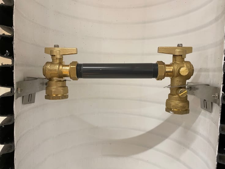 Komplet målerbrønd Ø400 mm - m/32 mm ventilsæt og kontraventil