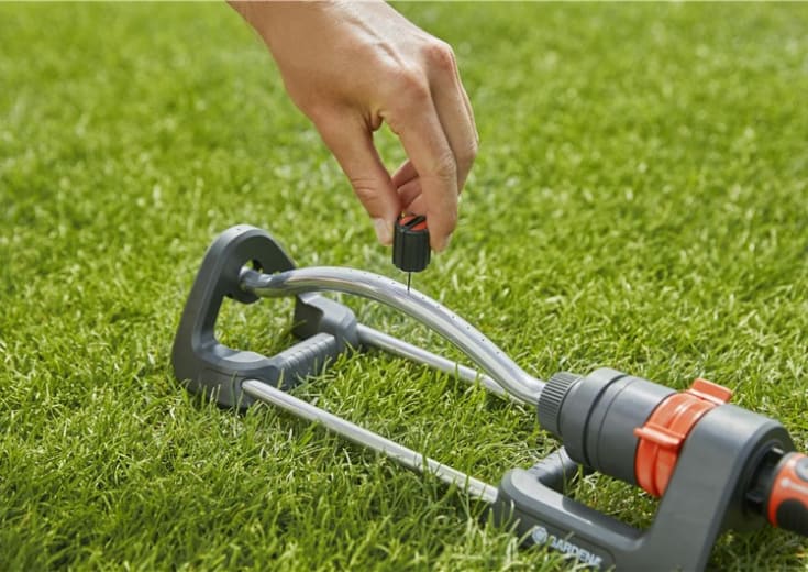 Gardena Aqua S spreder, justerbar rekkevidde, 90–220 m130