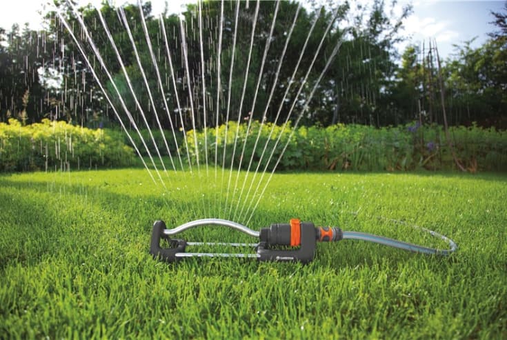 Gardena Aqua S spreder, justerbar rekkevidde, 90–220 m130