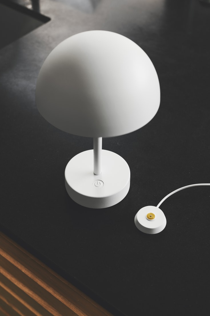 Nordlux Ellen uppladdningsbar bordslampa, vit