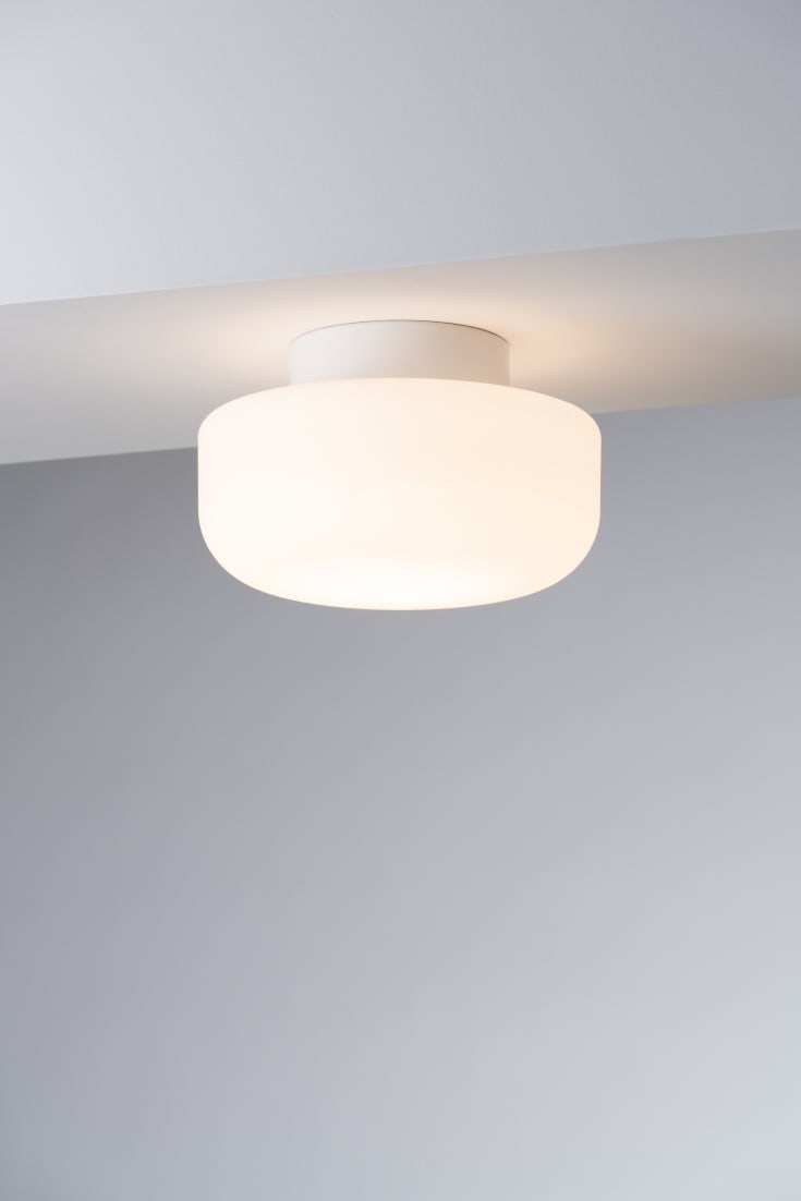Ifö Electric Solenne loft-/væglampe, hvid, Ø25 cm