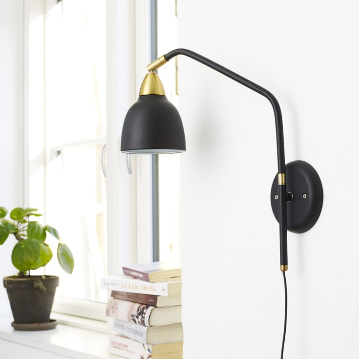 Superliving Urban vegglampe, høy, sort