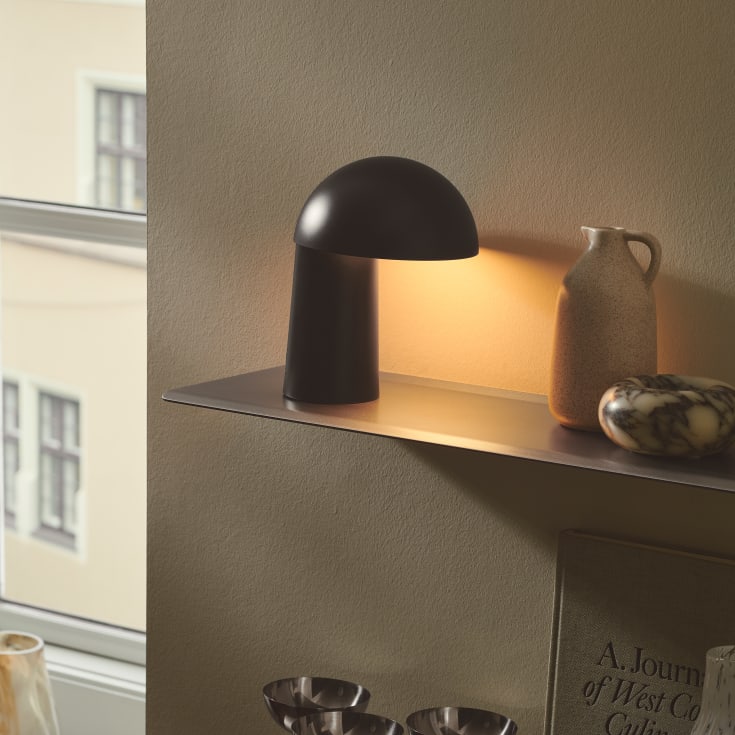 Dftp Faye genopladelig bordlampe, sort