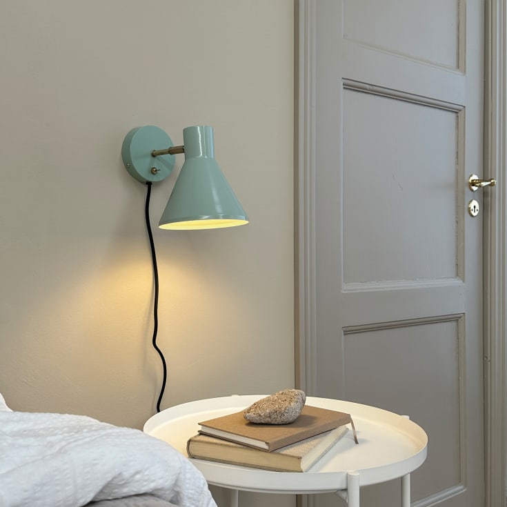 Dyberg Larsen Sleep vägglampa, grön