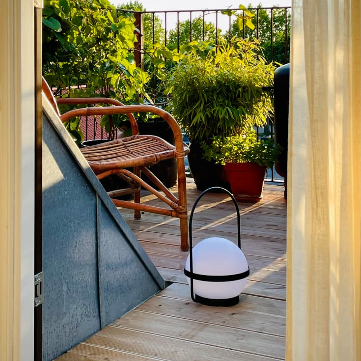 Dyberg Larsen Summer bordslampa solcell