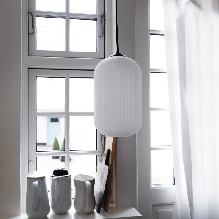 Dyberg Larsen Riflet pendellampa, Ø14 cm
