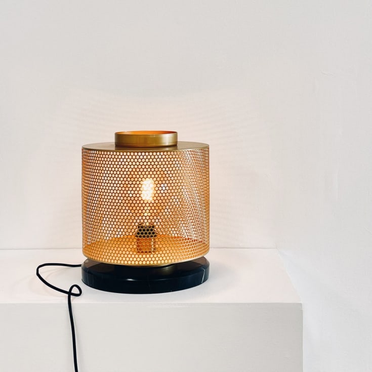 Dyberg Larsen Nantes bordslampa