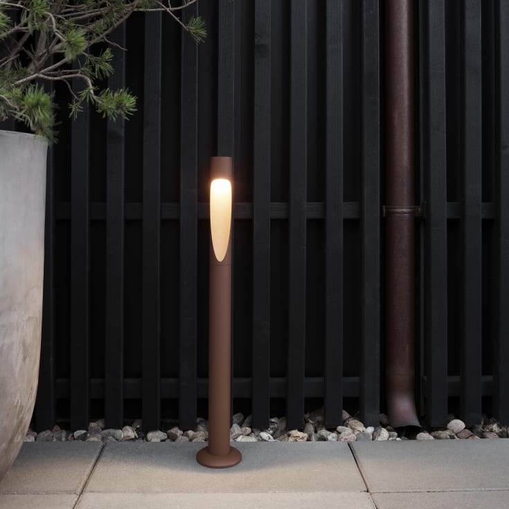 Louis Poulsen Flindt Garden trädgårdslampa, 3000K, spjut, corten, hög
