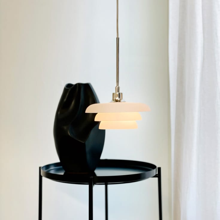 Dyberg Larsen Ava pendellampe, Ø20 cm