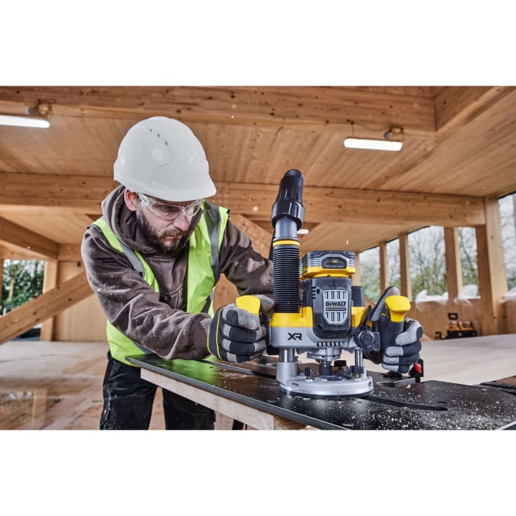 DeWalt 18V XR DCW620NT-XJ overfræser, 8/12 mm, uden batteri