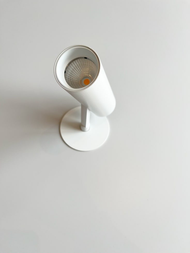 Antidark Tube Slim indbygningsspot, hvid