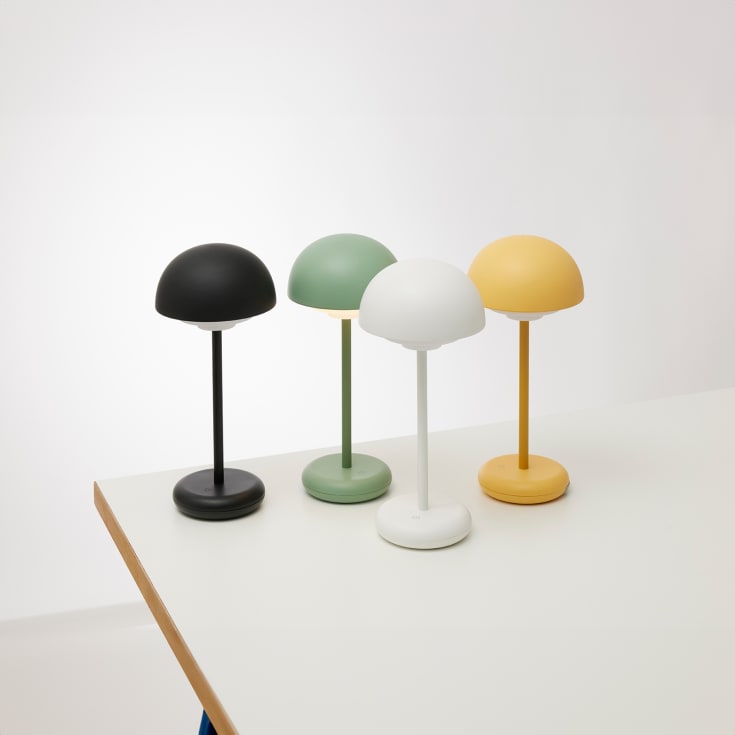 Nielsen Light Toscana genopladelig bordlampe, sort
