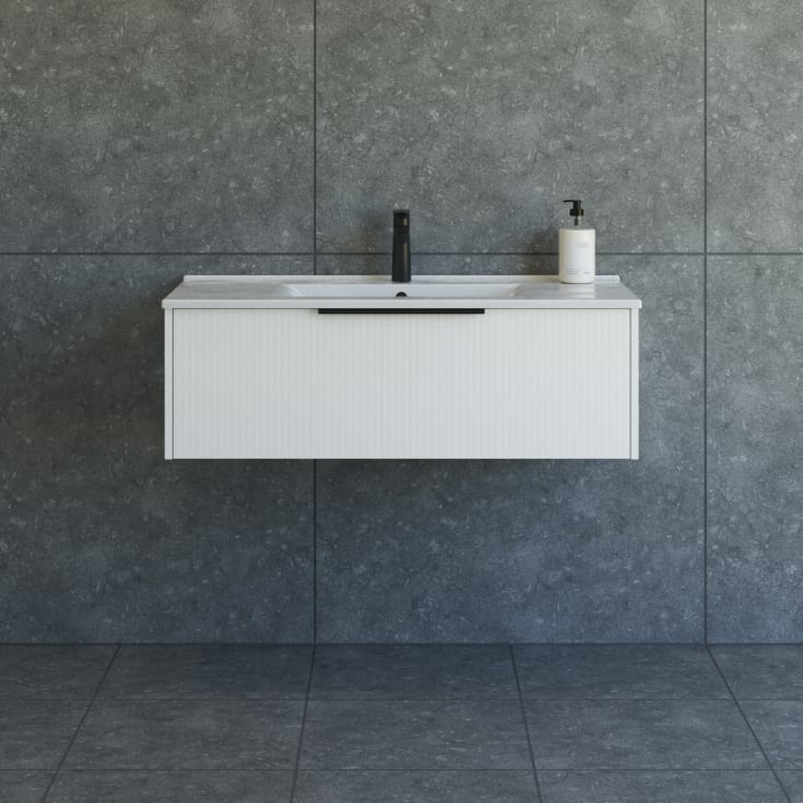 Dansani Mido+ Classic möbelpaket, 101x44 cm, randig matt vit