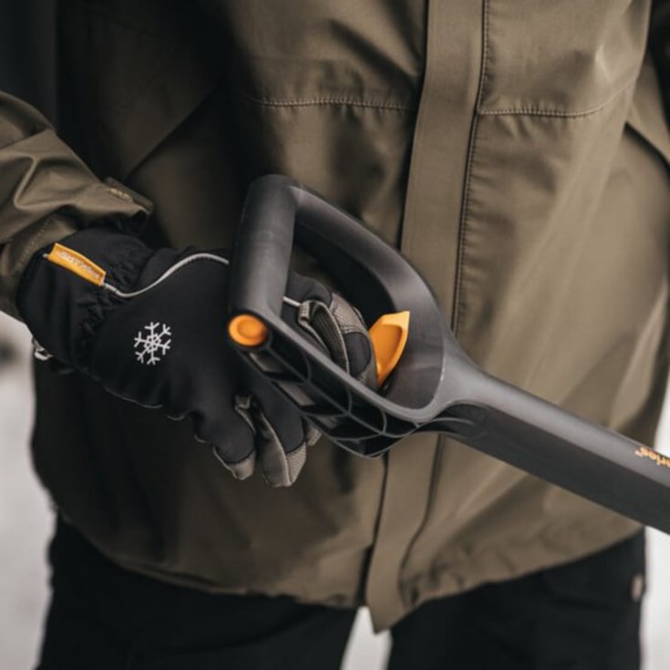 Fiskars X-series snöskuffe, teleskopisk håndtak