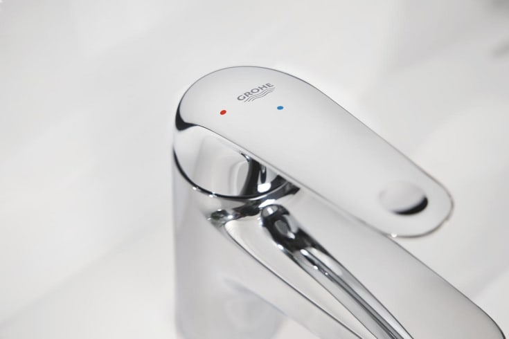 Grohe Swift tvättställsblandare, kallstart, krom