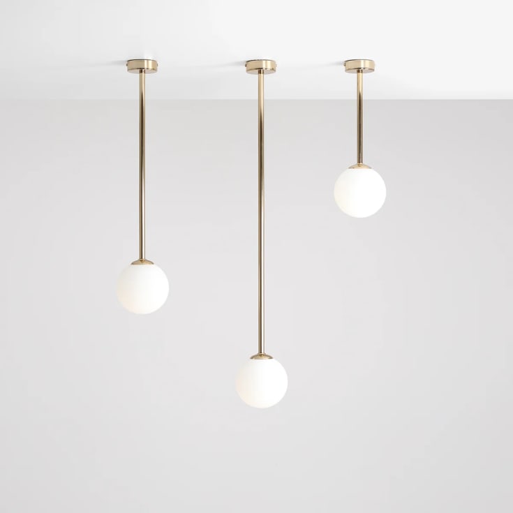 Aldex Pinne taklampa, mässing, 67 cm