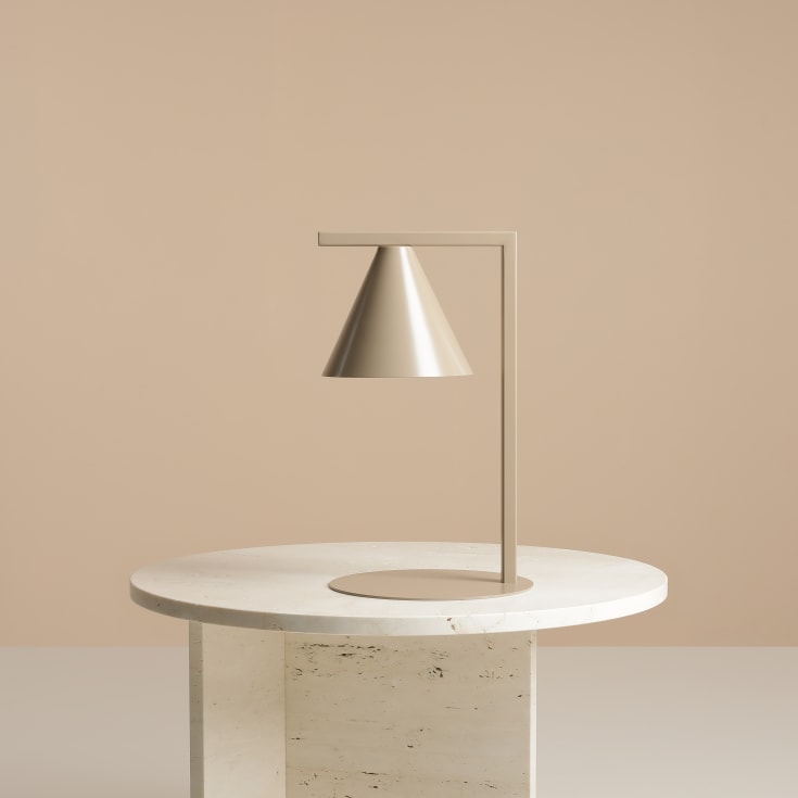 Aldex Form bordslampa, beige