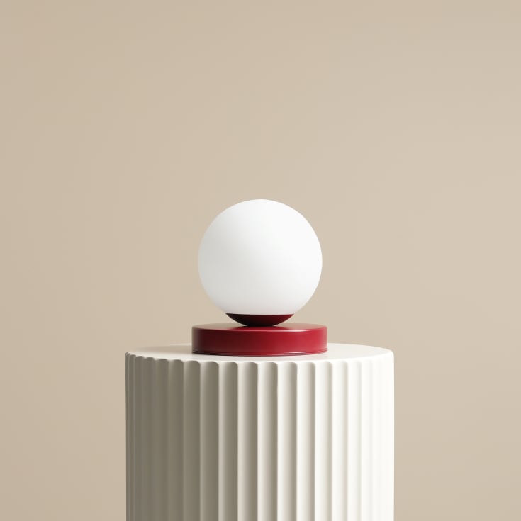 Aldex Ball bordslampa, röd, Ø17 cm