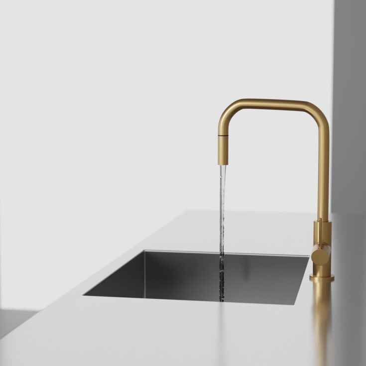 Scandtap Accent Square köksblandare, utdragbar pip, borstad mässing