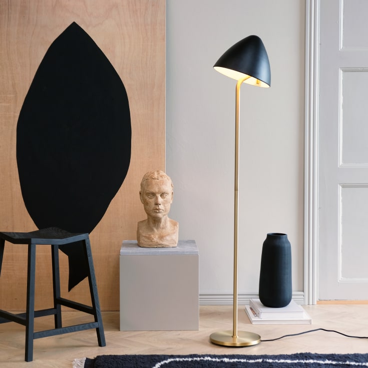 Dyberg Larsen Oulu golvslampa, mässing