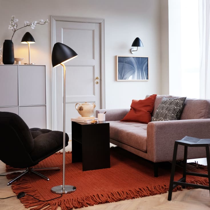 Dyberg Larsen Oulu vägglampa, borstat stål