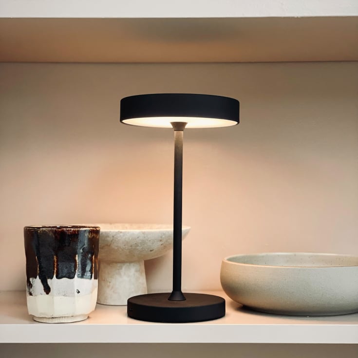 Dyberg Larsen Starlight bordlampe, sort