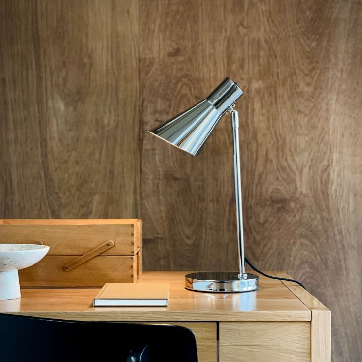 Dyberg Larsen DL12 bordslampa, krom