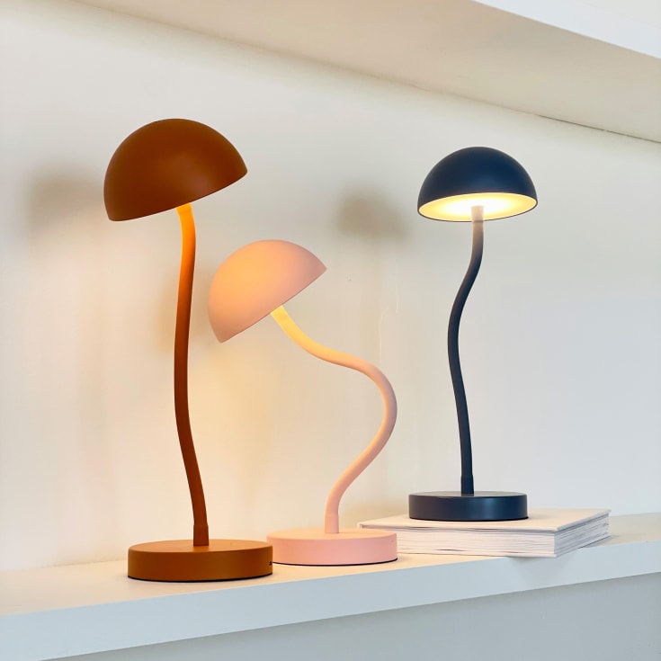 Dyberg Larsen Fonzy uppladdningsbar bordslampa, blå