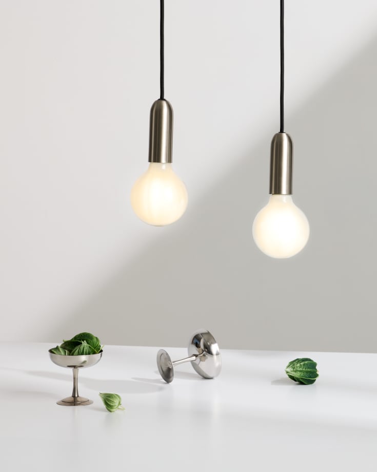 Ledvance Parathom E27 globepære, 2700K, 11W, Ø9,5 cm