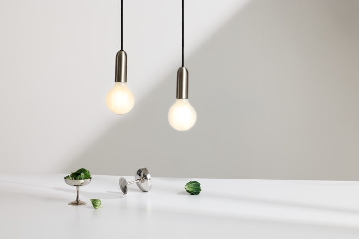 Ledvance Parathom E27 globepære, 2700K, 11W, Ø9,5 cm