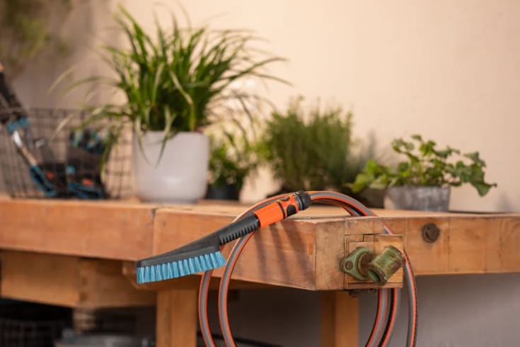 Gardena Cleansystem vaskebørste, harde børster, vanntilkobling, S