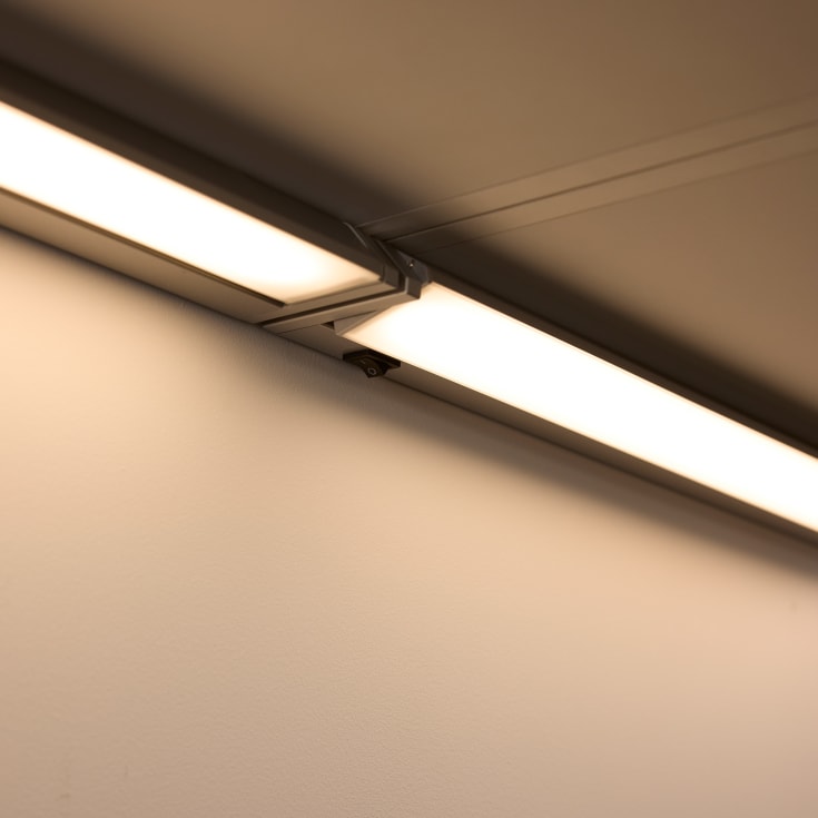 Loevschall Striplight belysning för underskåp, 57 cm