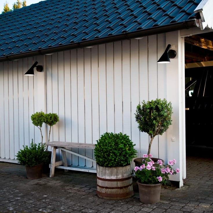 Louis Poulsen AJ 50 vägglampa utomhus, svart
