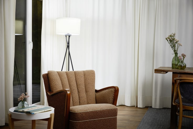 Ledvance E27 standardpære, 4000K, 3,4W