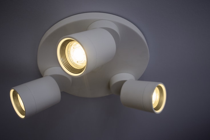 Ledvance GU10 spotlampa, 3000K, 2,4W