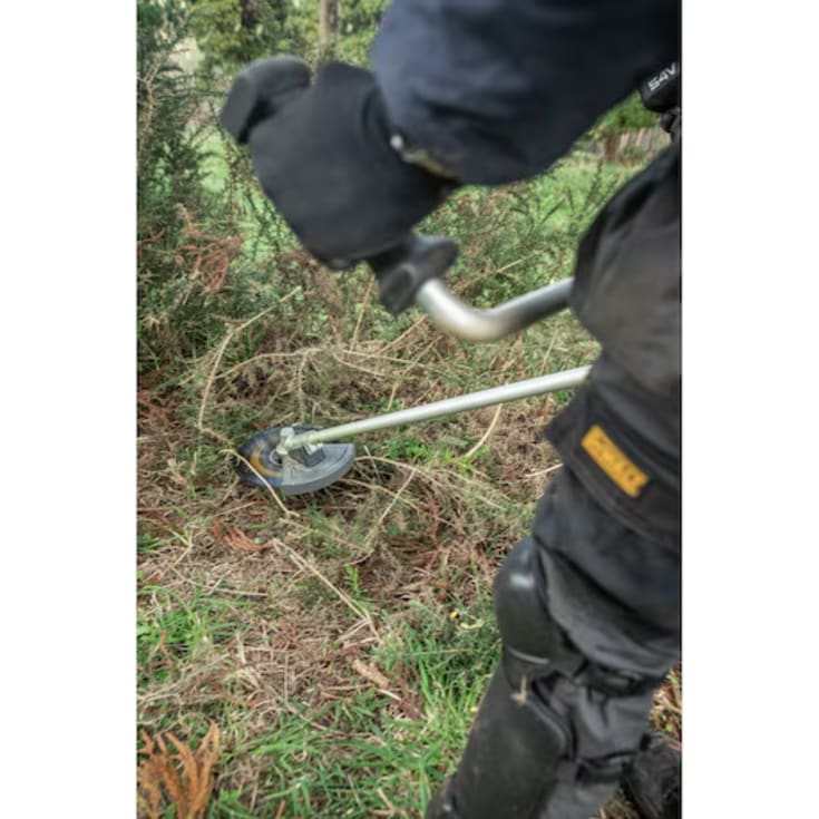 Dewalt DCMBC723N-XJ skovrydningssav 54V