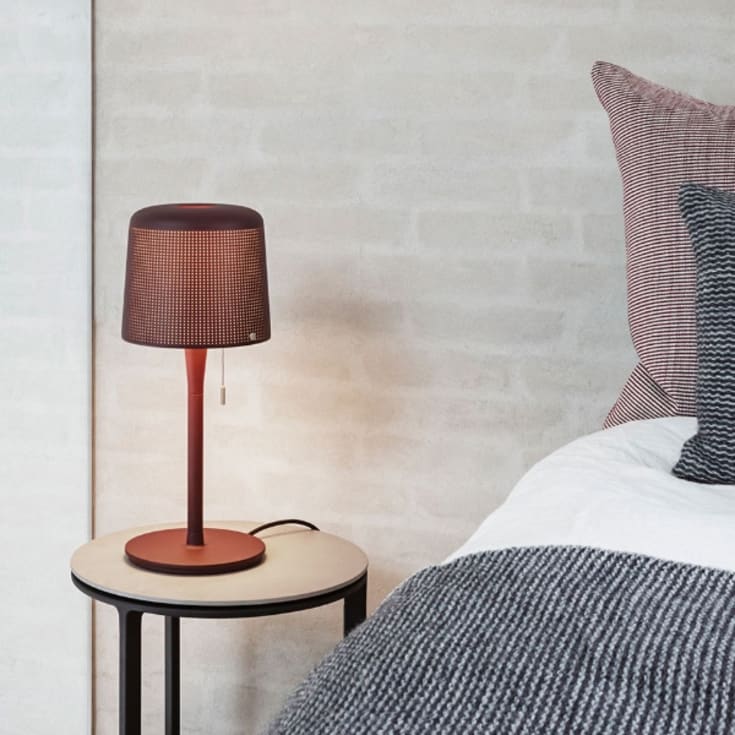 Vipp 530 bordlampe, burgundy