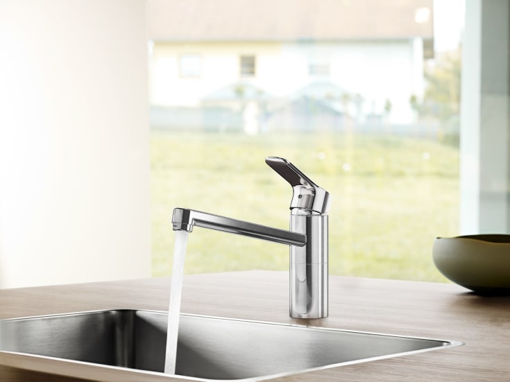 Oras Linea köksblandare, 223 mm pip, krom